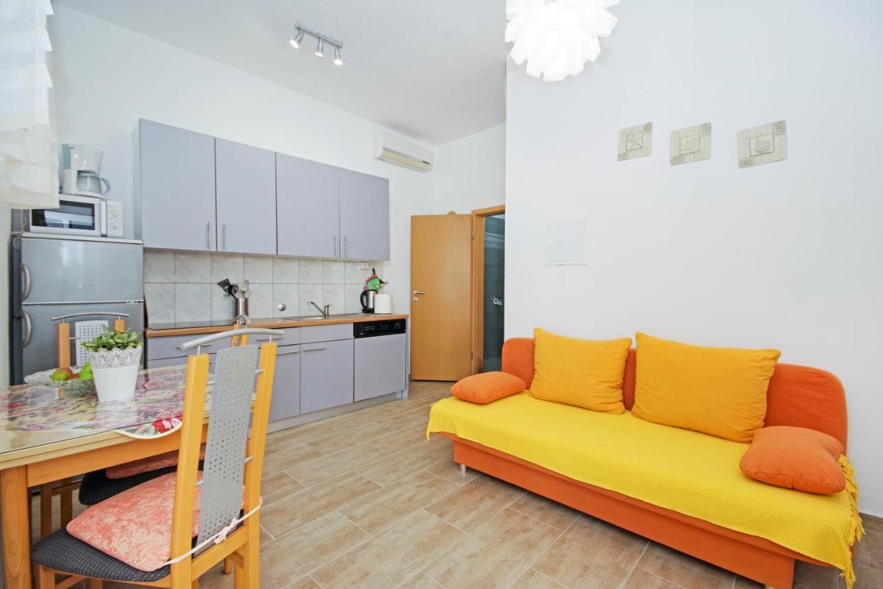 Silva Apartment *