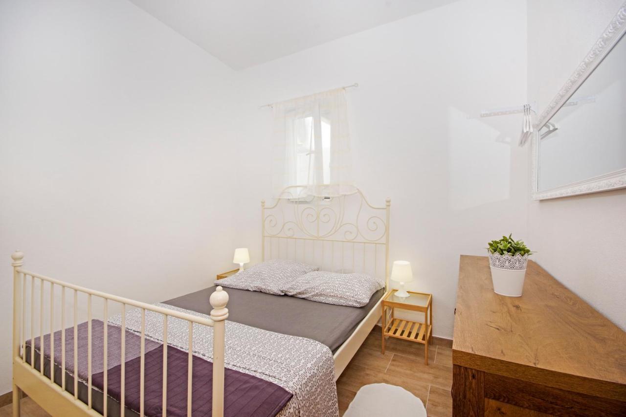 Silva Apartment *